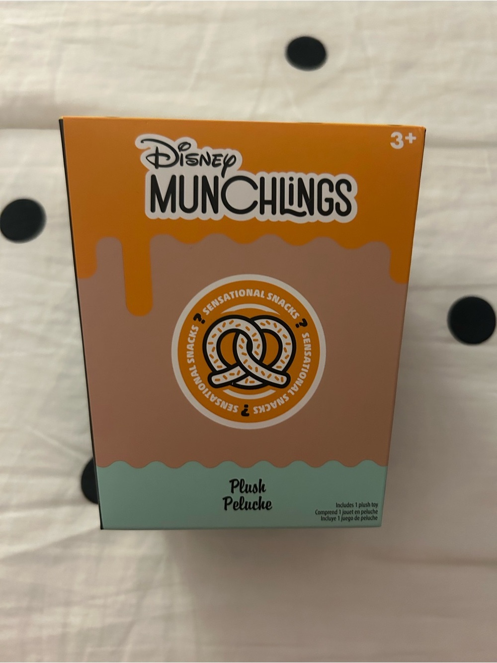 Disney Munchlings Plush: Sensational Snacks - Panda Meilin Poutine